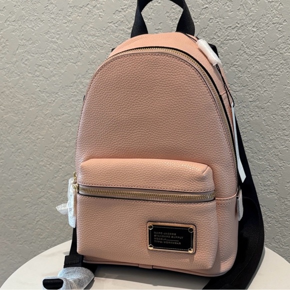 Marc Jacobs Rose Pink Leather Backpack NWT - Picture 4 of 7